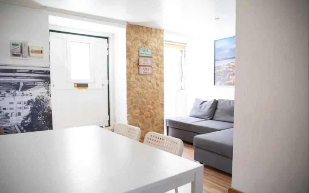 Apartamento Com Terraco E Churrasqueira Daire Lisboa Dış mekan fotoğraf